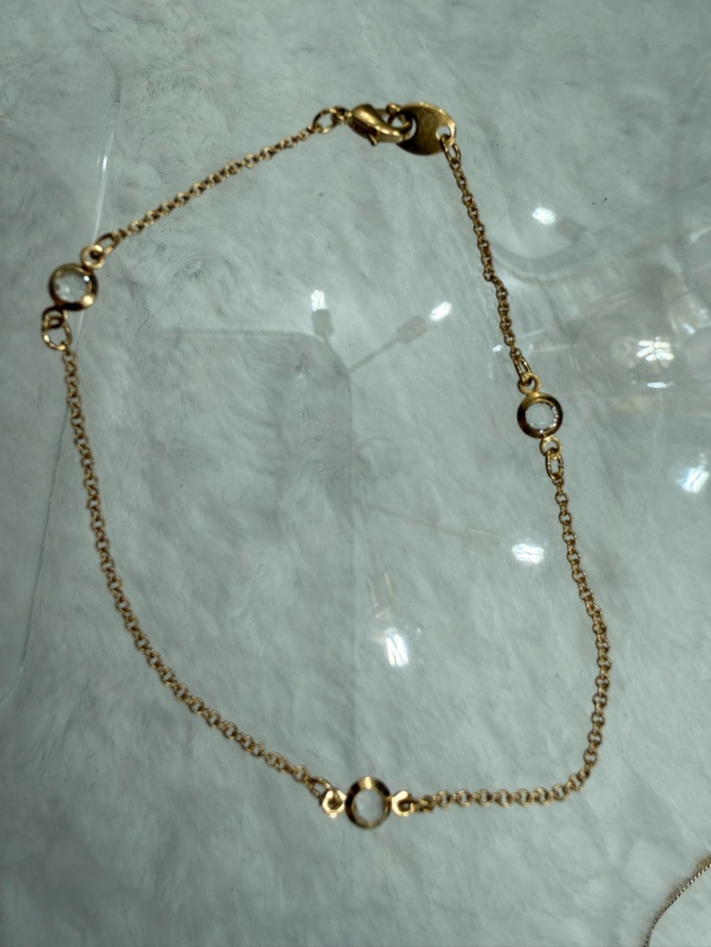 Avon “Golden Classics” 3-piece anklet set (gold tone) NIB - Picture 3 of 11